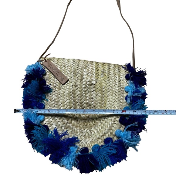 French Baskets Straw Purse Pom Pom Blue Latch Crossbody Beach Handmade New Tag - Picture 5 of 11